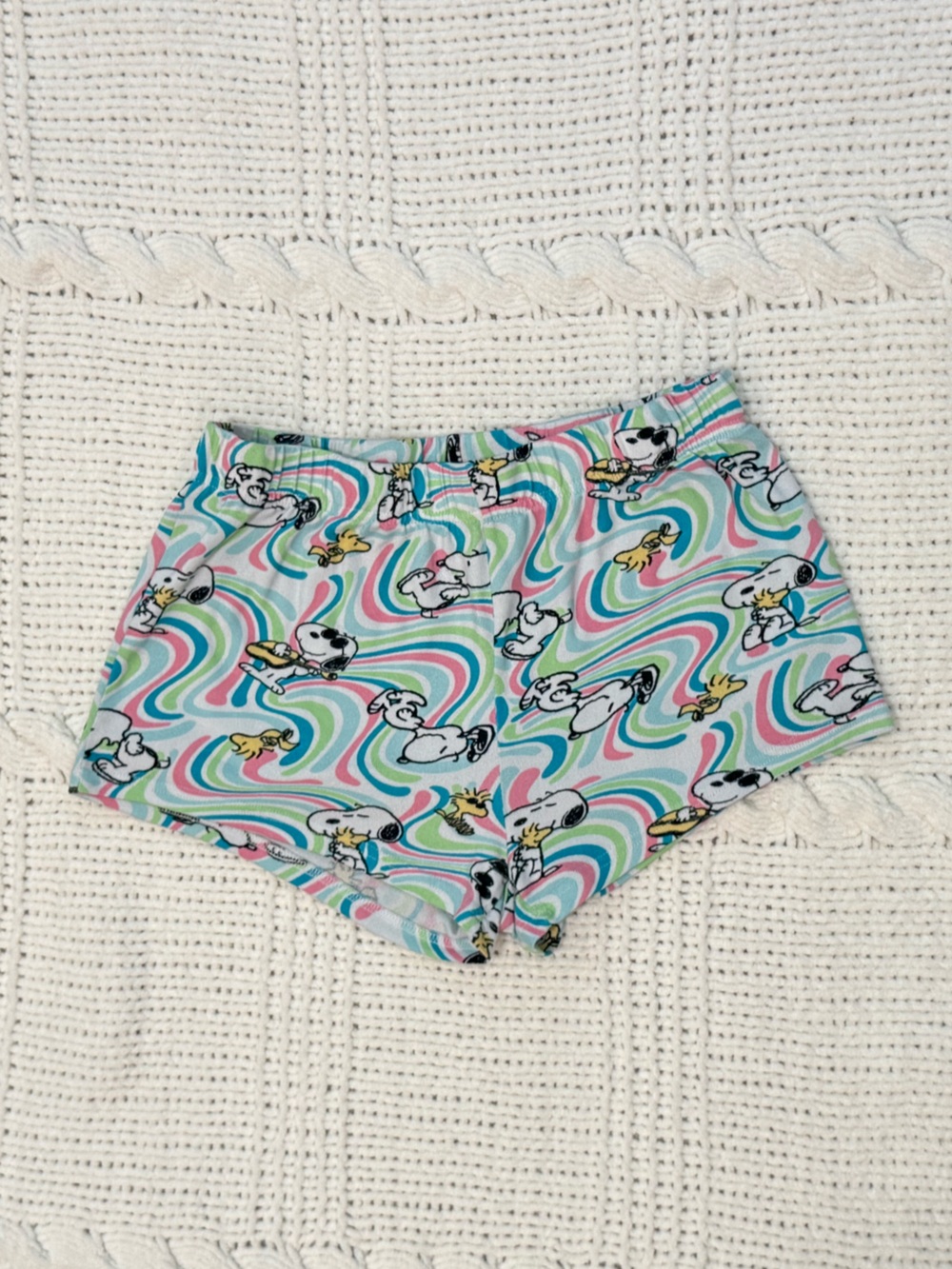 Peanuts Pastel Rainbow Shorts with Snoopy and Woodstock Size S